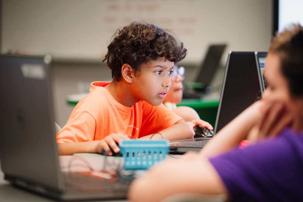 CodeBots School’s Out Science Camp